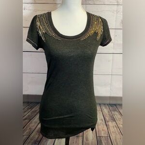 Miss Me Jeans embellished embroidered tee size small
